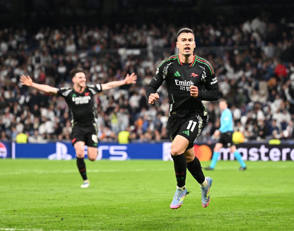 但依然焕发 但依然焕发